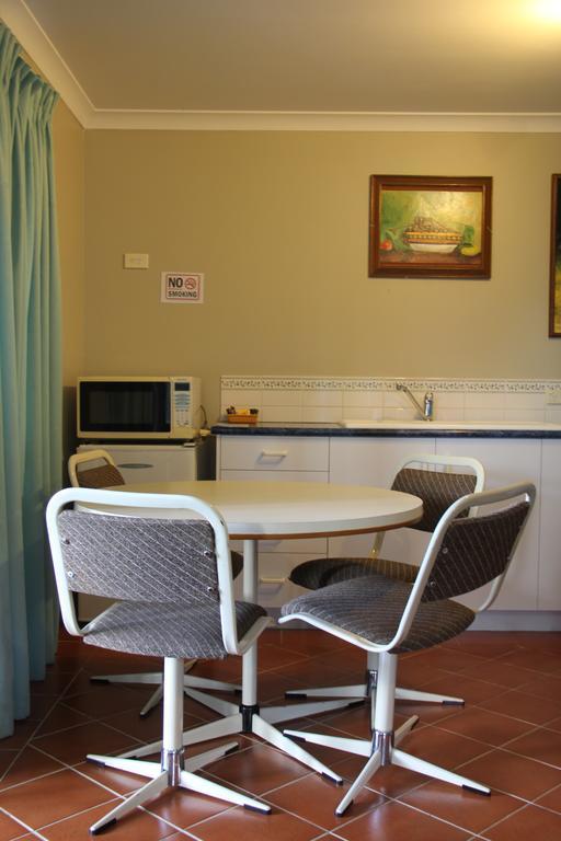 Busselton Ithaca Motel ภายนอก รูปภาพ