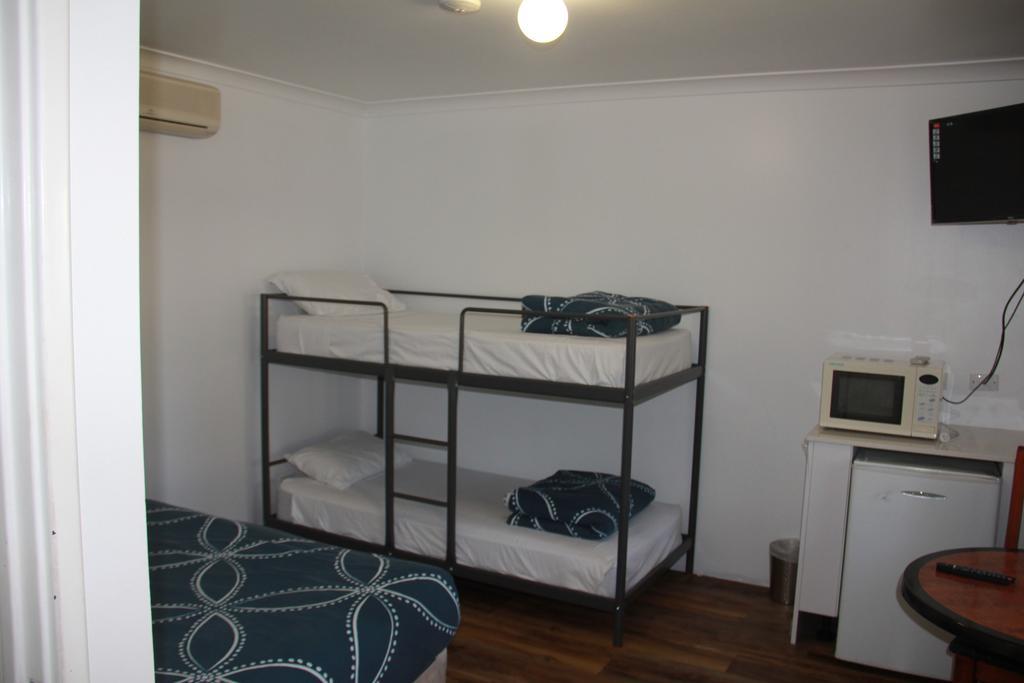 Busselton Ithaca Motel ภายนอก รูปภาพ