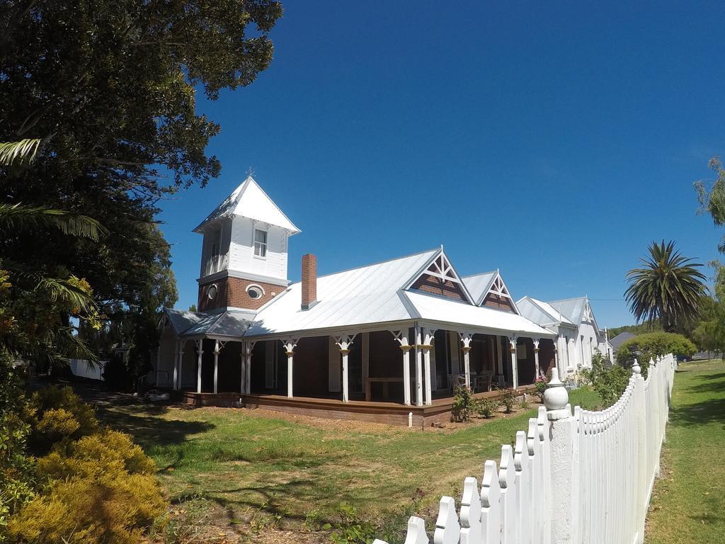 Busselton Ithaca Motel ภายนอก รูปภาพ