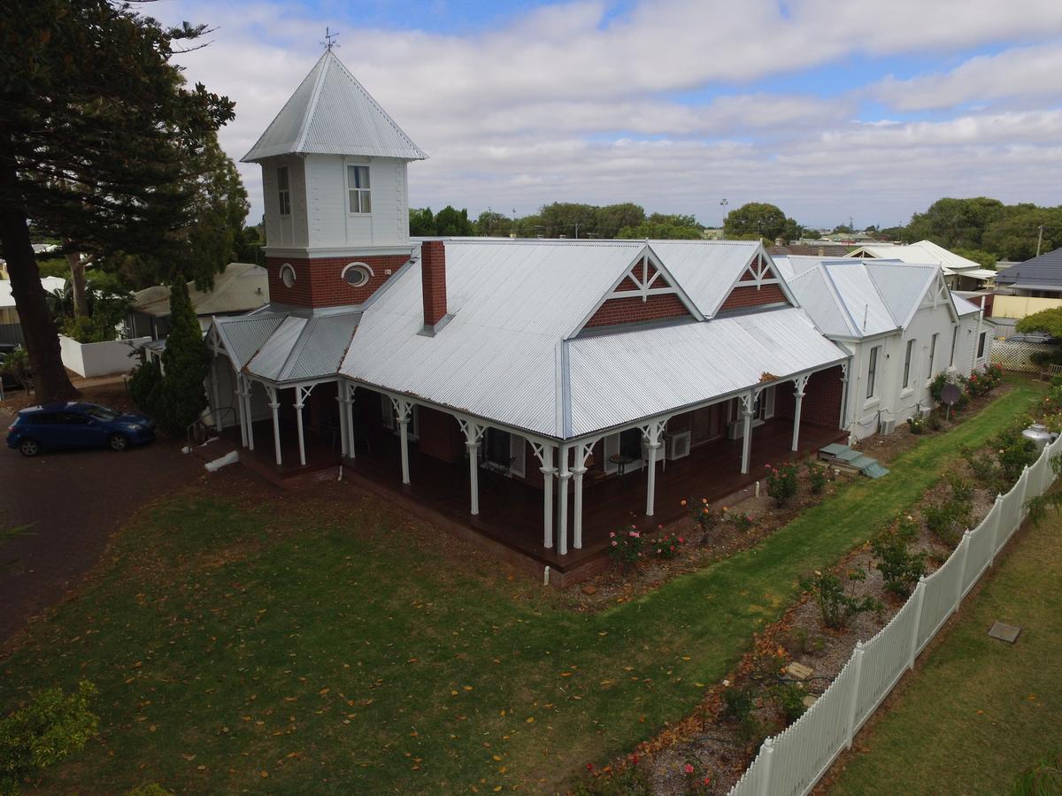 Busselton Ithaca Motel ภายนอก รูปภาพ