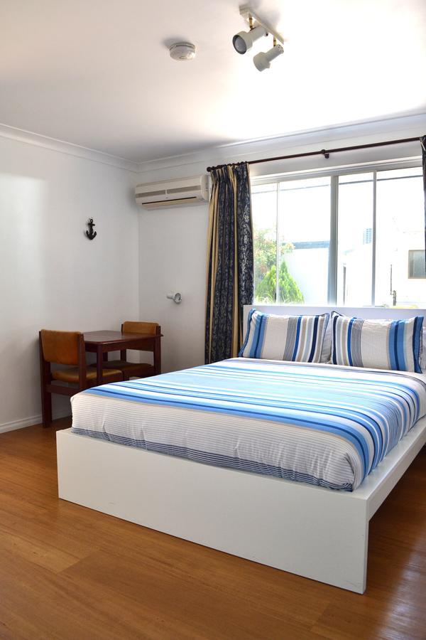 Busselton Ithaca Motel ภายนอก รูปภาพ