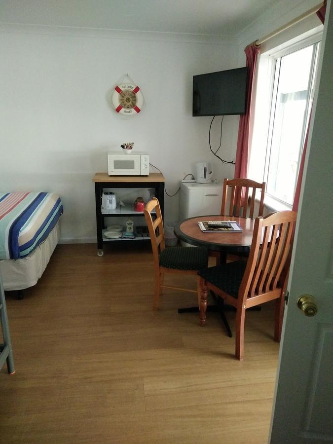 Busselton Ithaca Motel ภายนอก รูปภาพ
